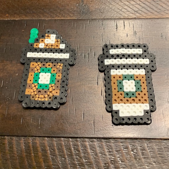 Starbucks Drink cups 8bit magnets